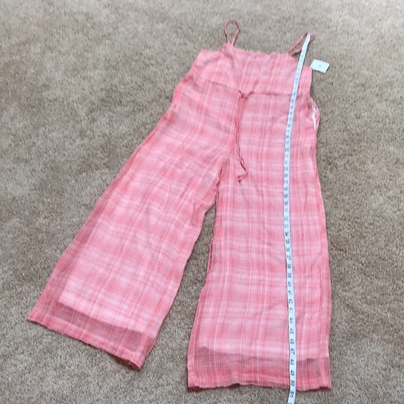NWT! Urban outfitters XS Audra gingham jumpsuit. - Picture 7 of 11